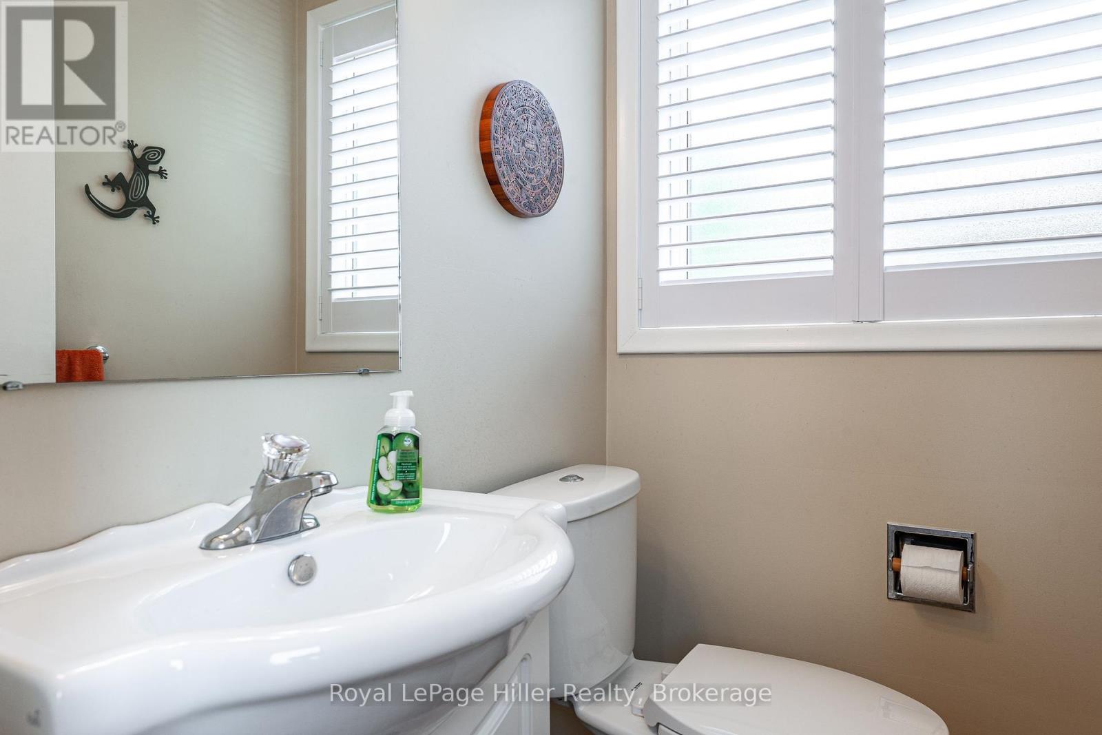 330 Britannia Street, Stratford, Ontario  N5A 5Z8 - Photo 21 - X12253401