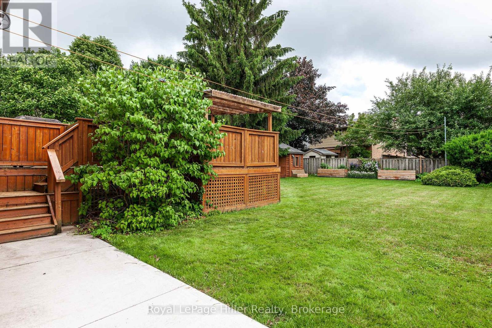 330 Britannia Street, Stratford, Ontario  N5A 5Z8 - Photo 35 - X12253401
