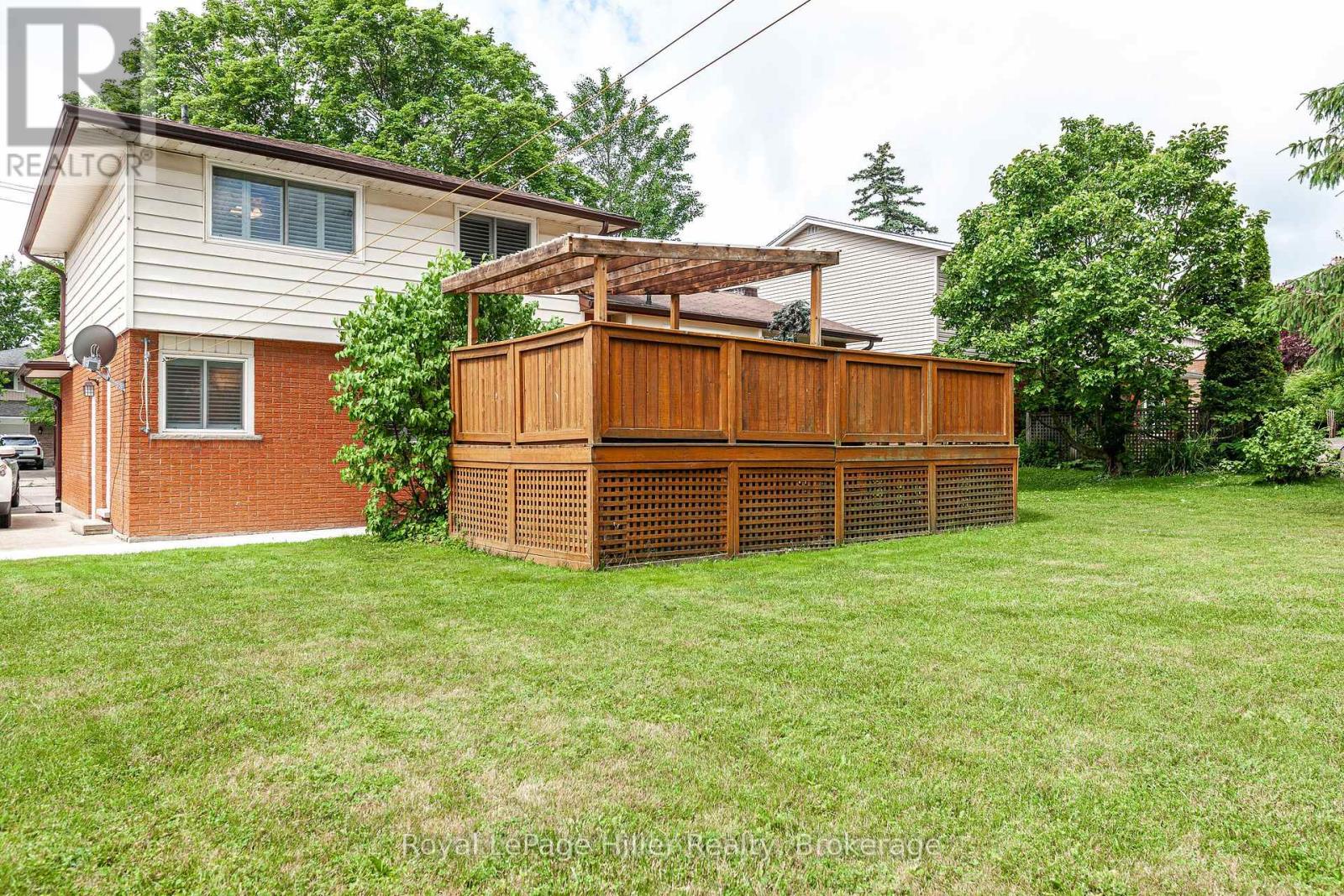 330 Britannia Street, Stratford, Ontario  N5A 5Z8 - Photo 37 - X12253401