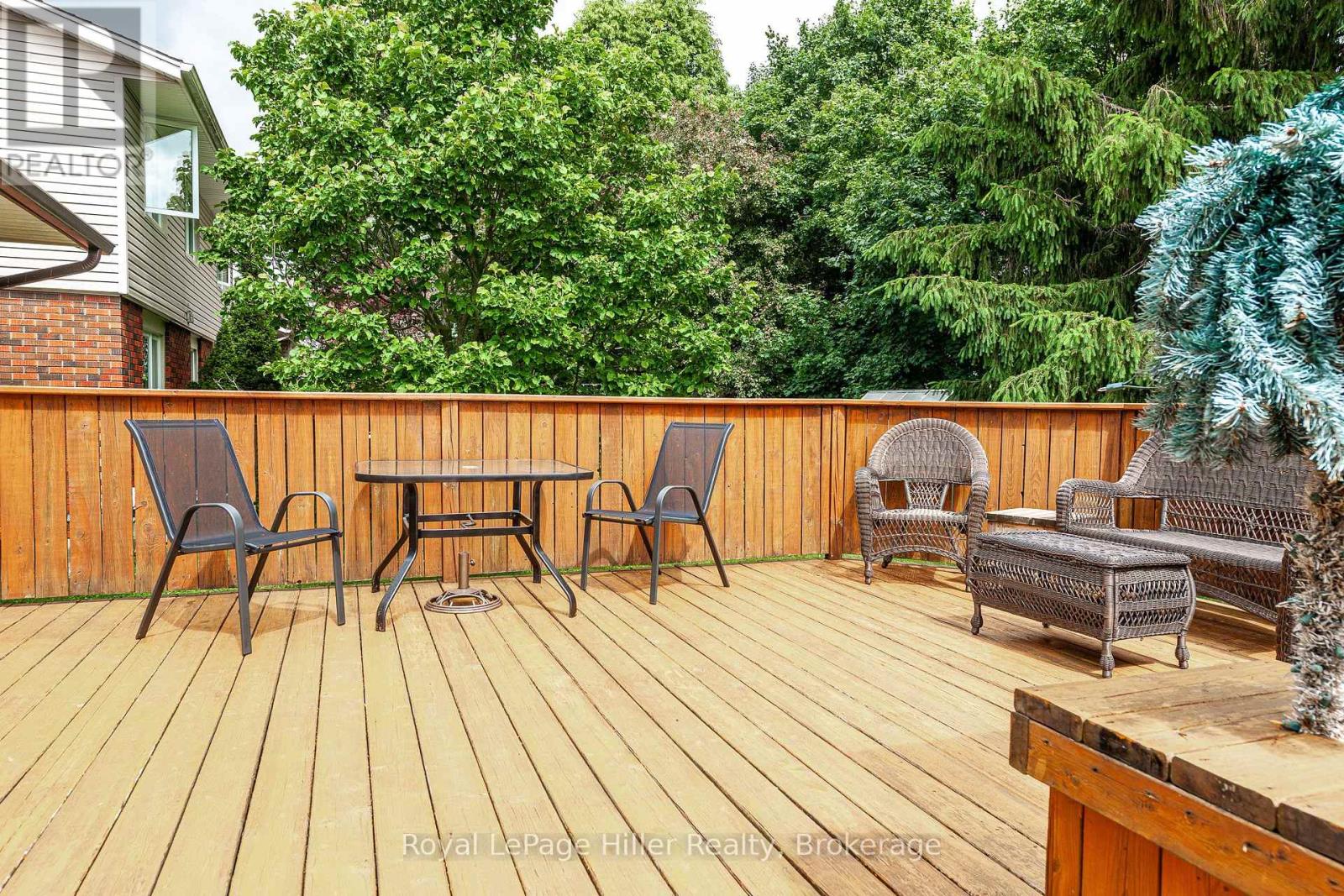 330 Britannia Street, Stratford, Ontario  N5A 5Z8 - Photo 40 - X12253401