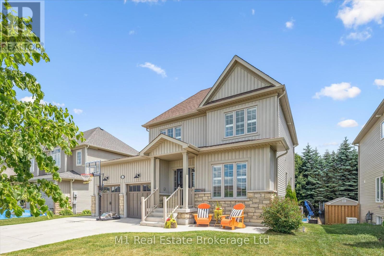 62 Ryan Street, Centre Wellington, Ontario  N1M 0C9 - Photo 1 - X12253482