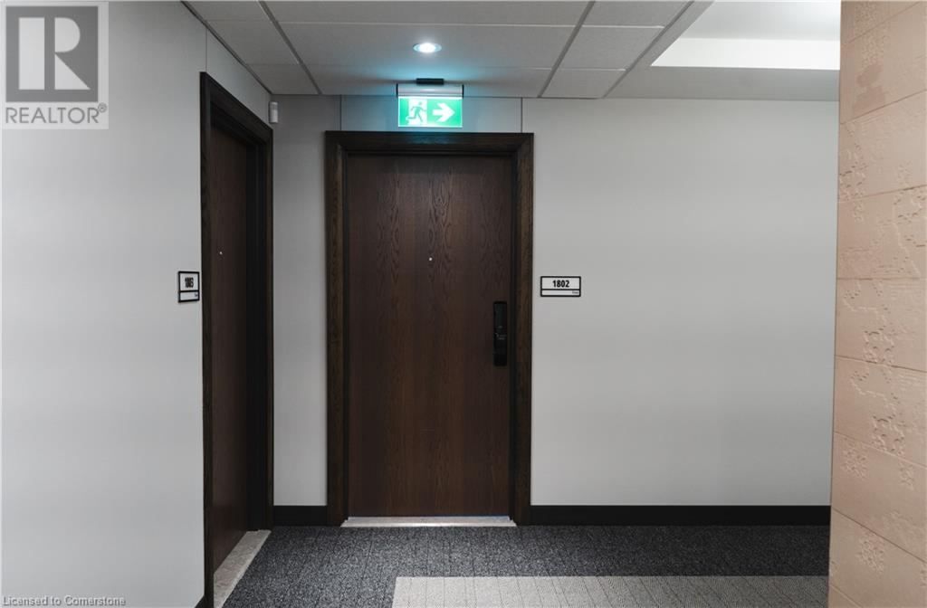 741 King Street W Unit# 1802, Kitchener, Ontario  N2G 1E5 - Photo 4 - 40746455