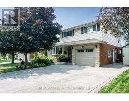 34 STRATHCONA CRESCENT, Kitchener, Ontario