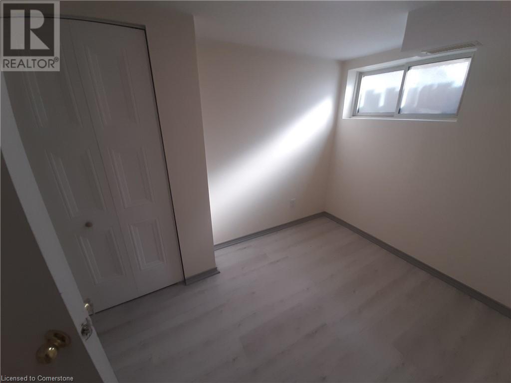 123 Columbia Street W Unit# Lower, Waterloo, Ontario  N2L 3L1 - Photo 3 - 40746339