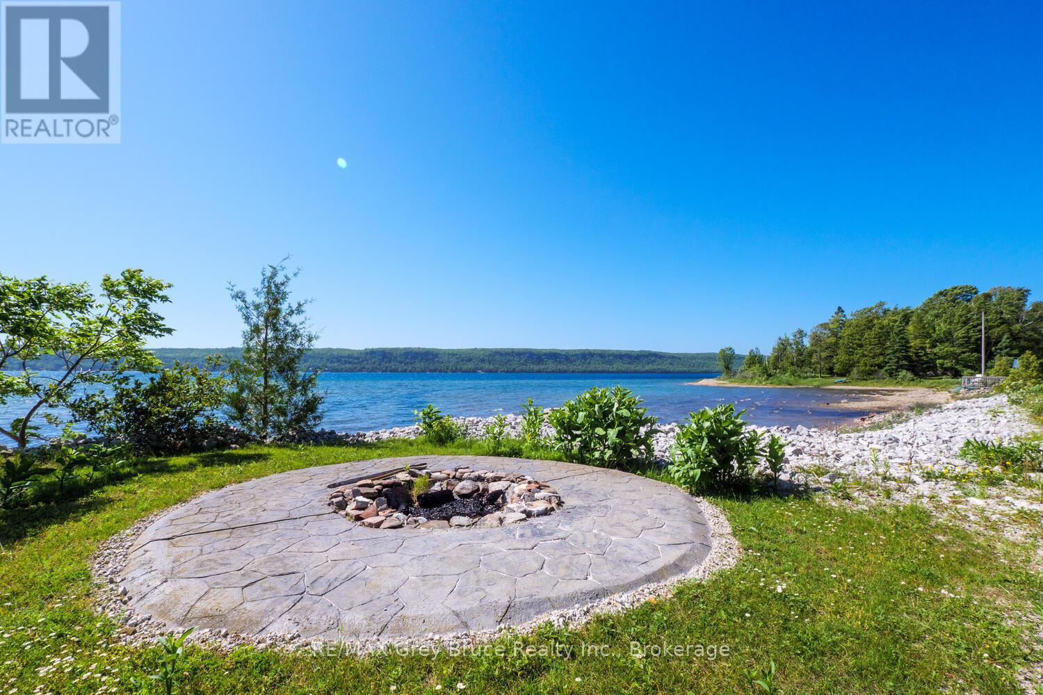 186 Hope Bay Road, South Bruce Peninsula, Ontario  N0H 2T0 - Photo 8 - X12253861
