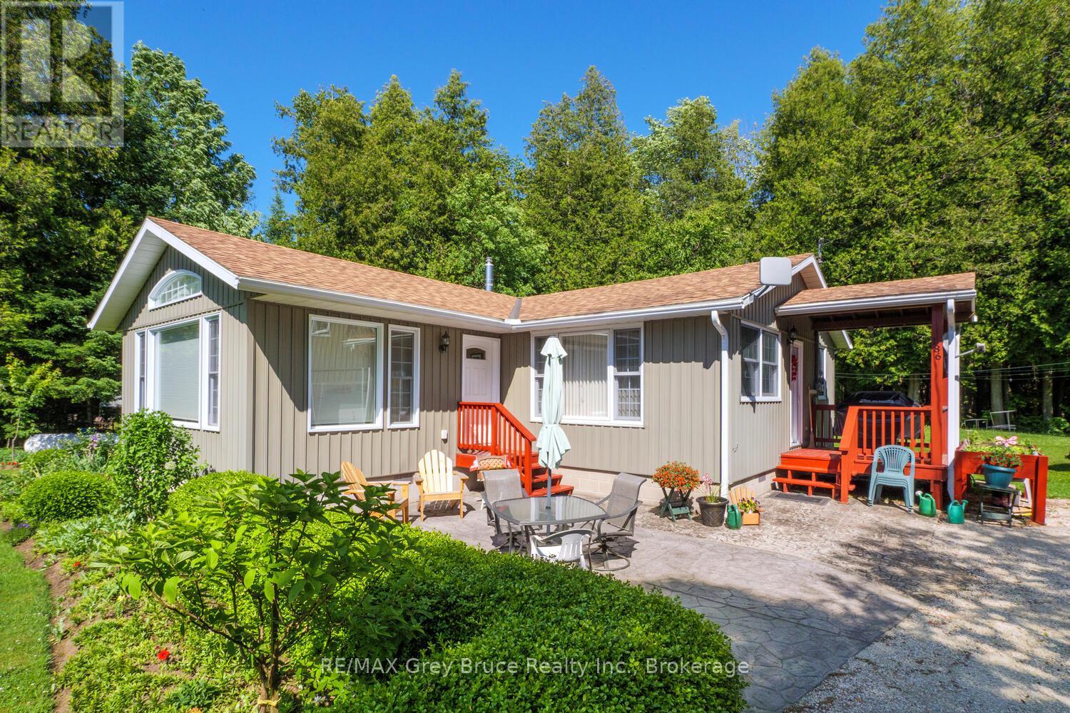 186 Hope Bay Road, South Bruce Peninsula, Ontario  N0H 2T0 - Photo 9 - X12253861