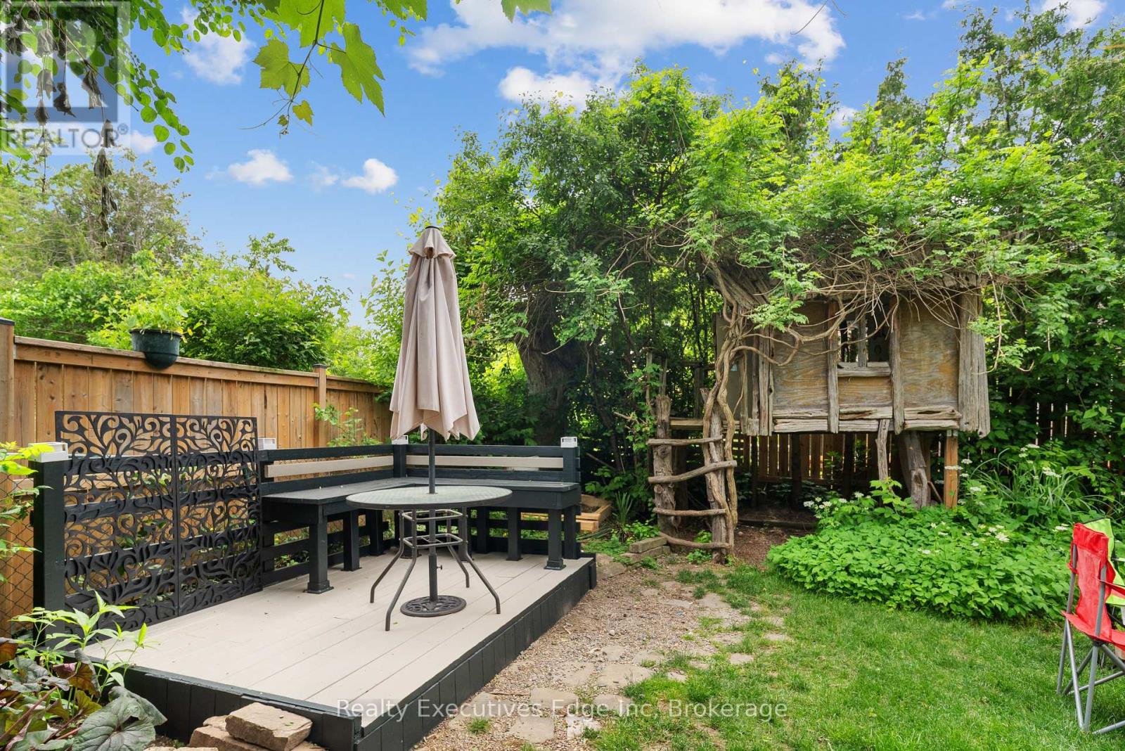 309 Southill Drive, Kitchener, Ontario  N2A 2R2 - Photo 40 - X12254243