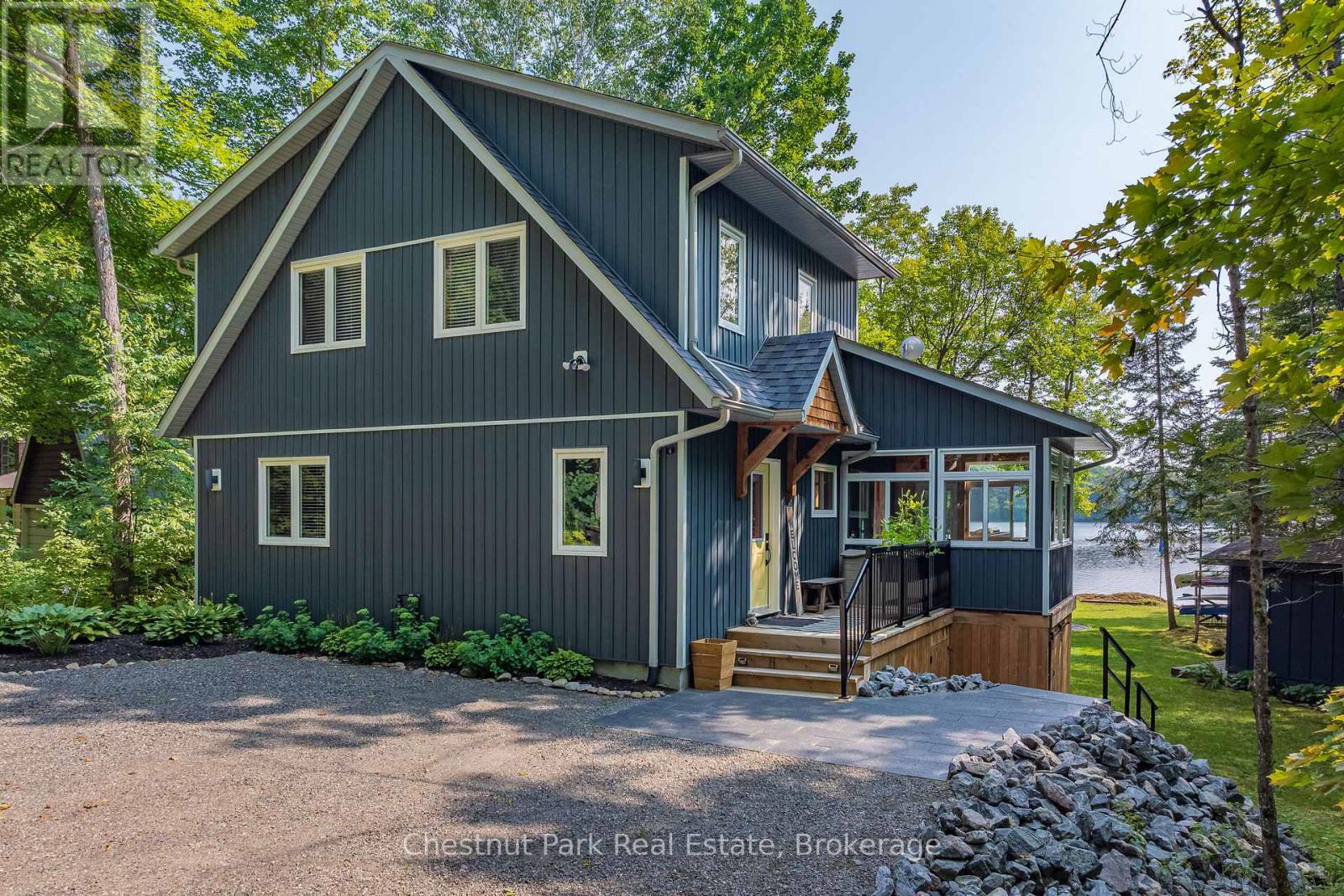 45 Sunnylea Avenue, Armour, Ontario  P0A 1L0 - Photo 3 - X12254289