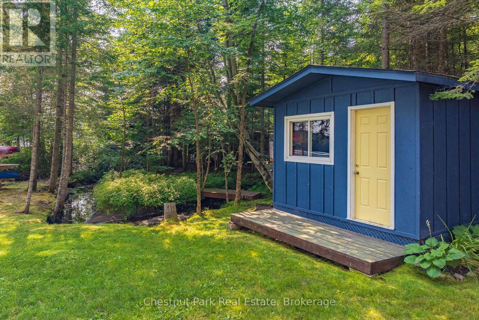 45 Sunnylea Avenue, Armour, Ontario  P0A 1L0 - Photo 39 - X12254289