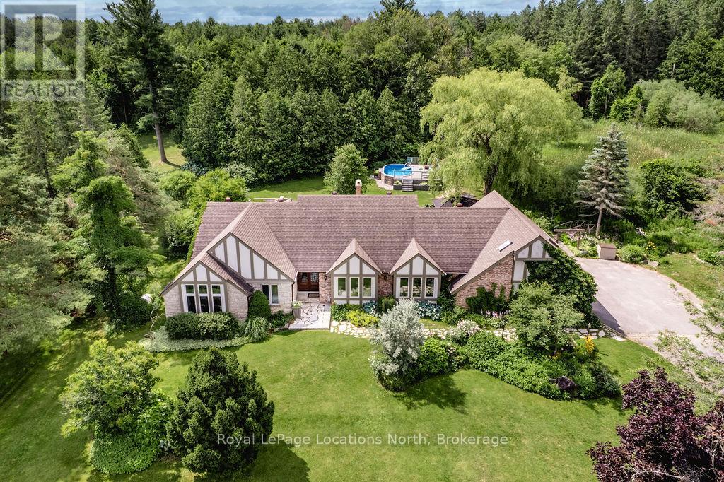 7 Purple Hill Lane, Clearview, Ontario  L0M 1G0 - Photo 1 - S12254339