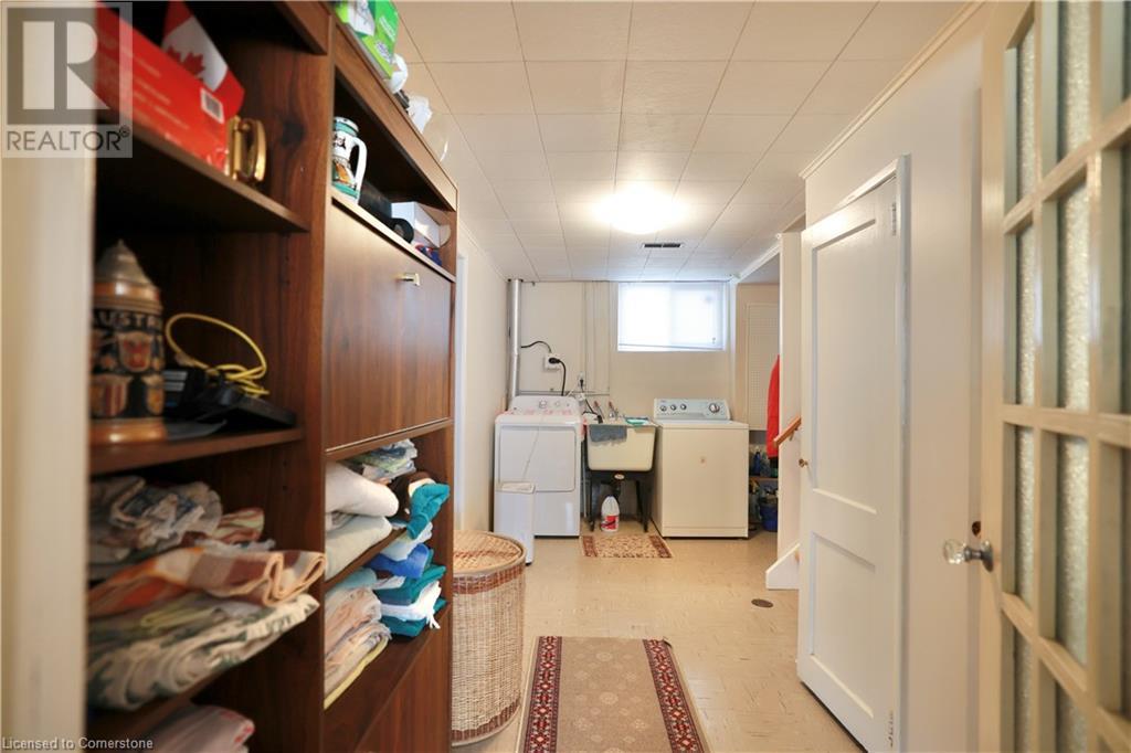104 Milford Avenue, Waterloo, Ontario  N2L 3Z3 - Photo 37 - 40746649