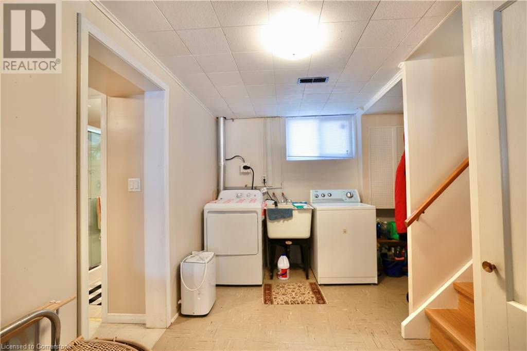 104 Milford Avenue, Waterloo, Ontario  N2L 3Z3 - Photo 41 - 40746649