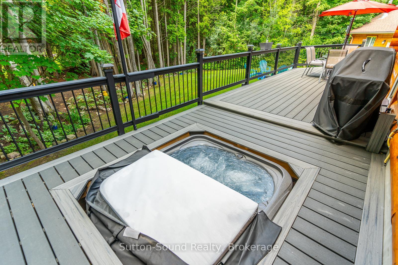 20 Sandy Pines Trail, South Bruce Peninsula, Ontario  N0H 2G0 - Photo 33 - X12254349