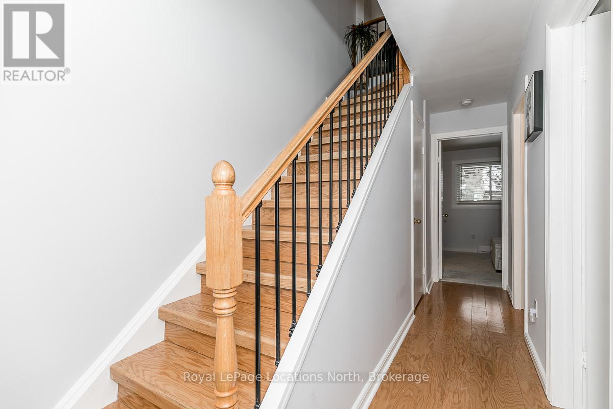 167 Escarpment Crescent, Collingwood, Ontario  L9Y 5B4 - Photo 2 - S12254445