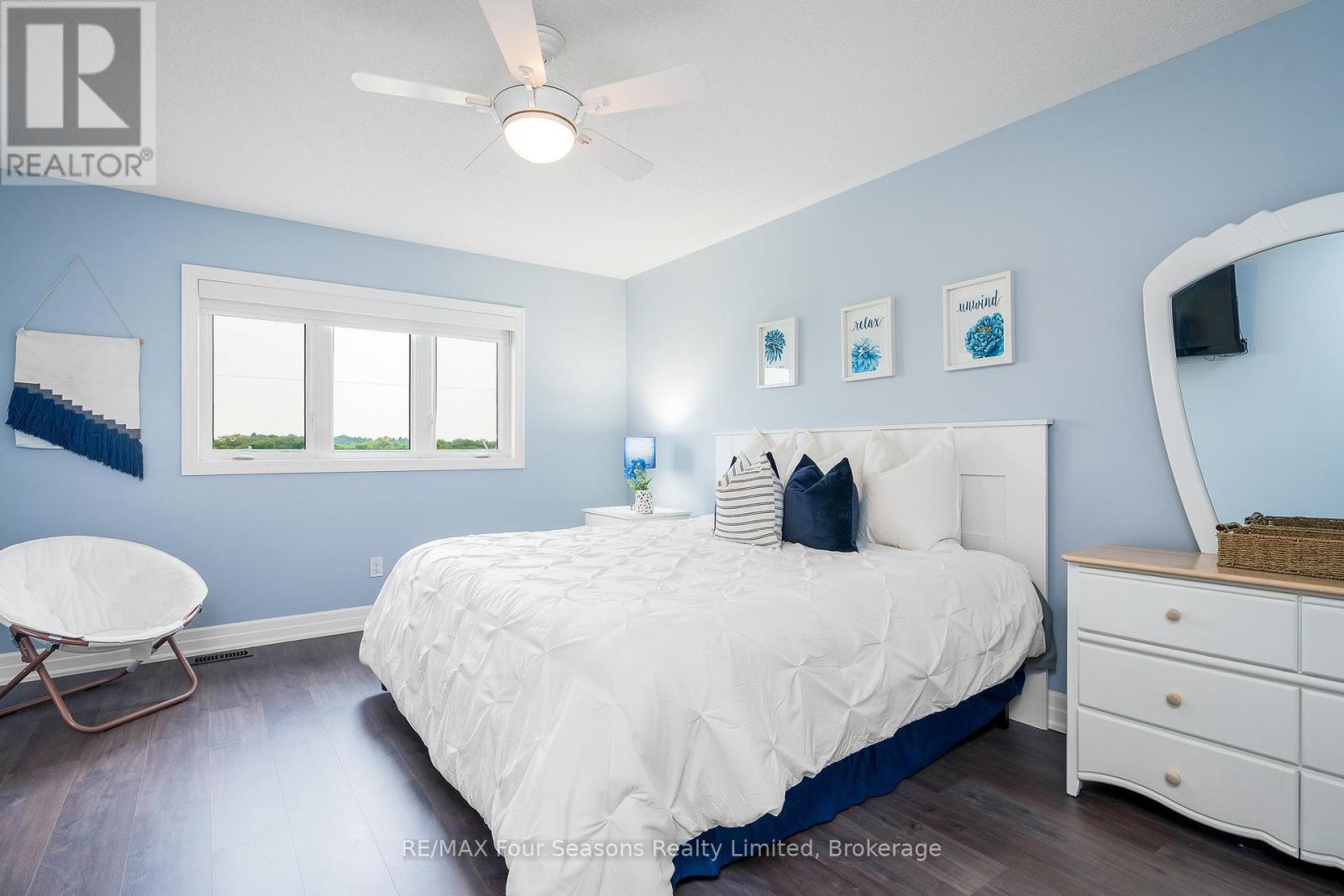 29 Wagner Crescent, Essa, Ontario  L0M 1B5 - Photo 10 - N12254488