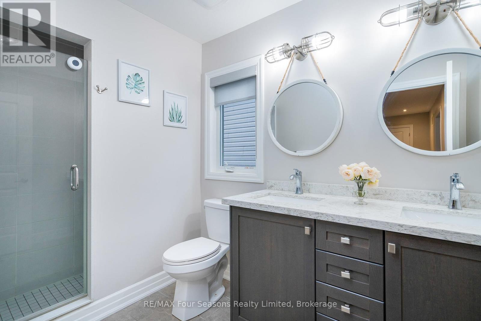 29 Wagner Crescent, Essa, Ontario  L0M 1B5 - Photo 16 - N12254488