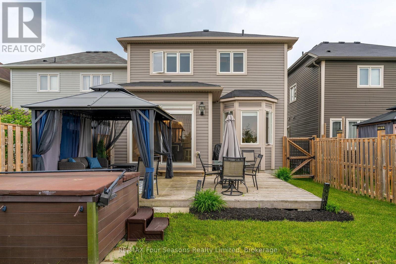 29 Wagner Crescent, Essa, Ontario  L0M 1B5 - Photo 21 - N12254488