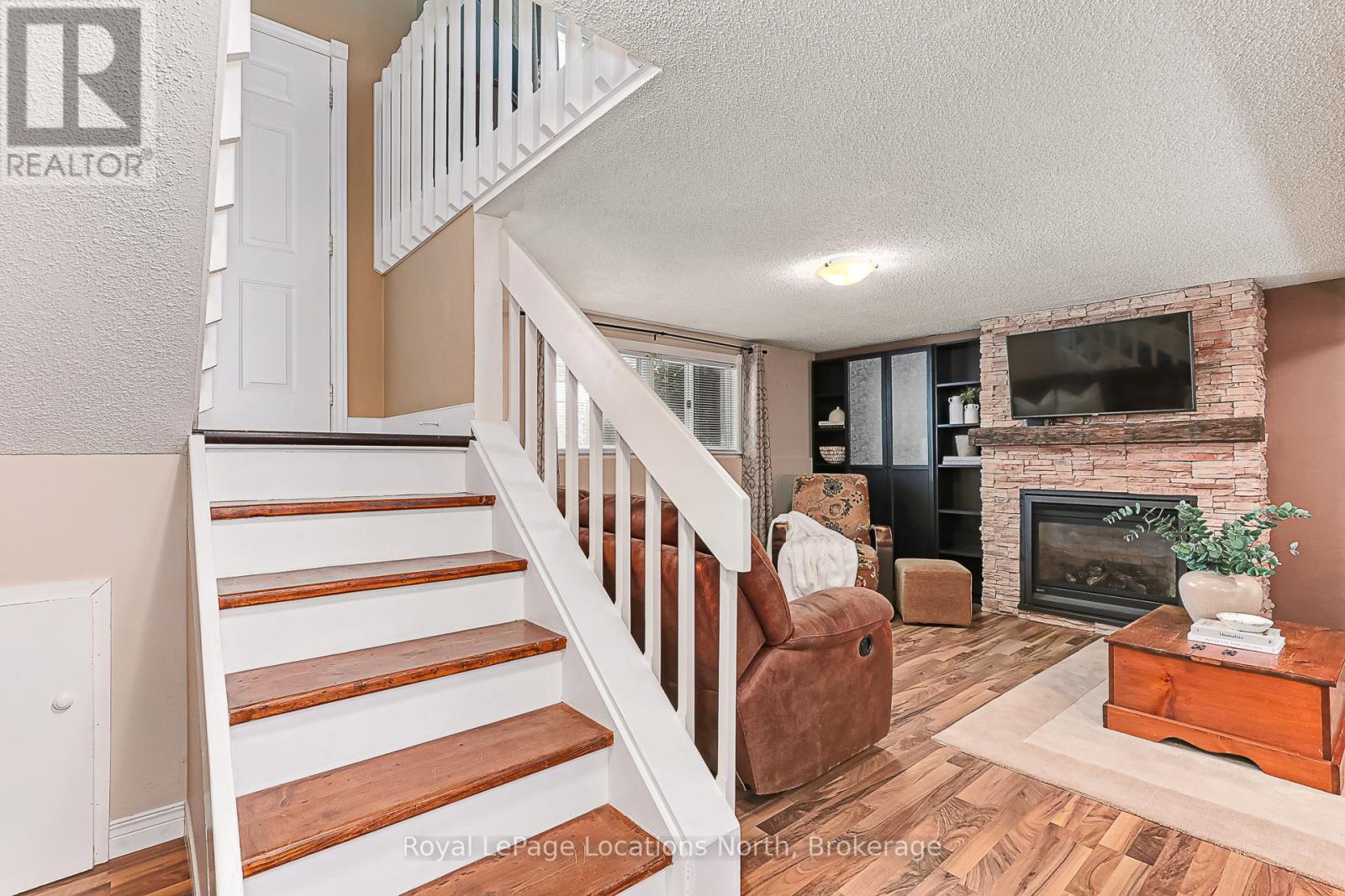 293 Robinson Street, Collingwood, Ontario  L9Y 3M4 - Photo 23 - S12254480