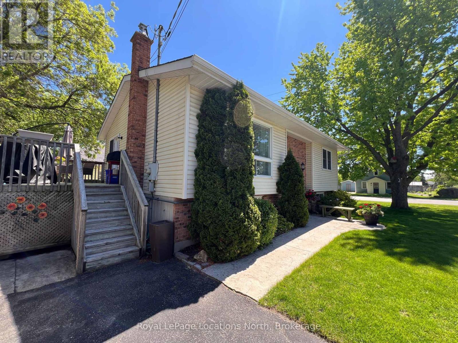 293 Robinson Street, Collingwood, Ontario  L9Y 3M4 - Photo 3 - S12254480