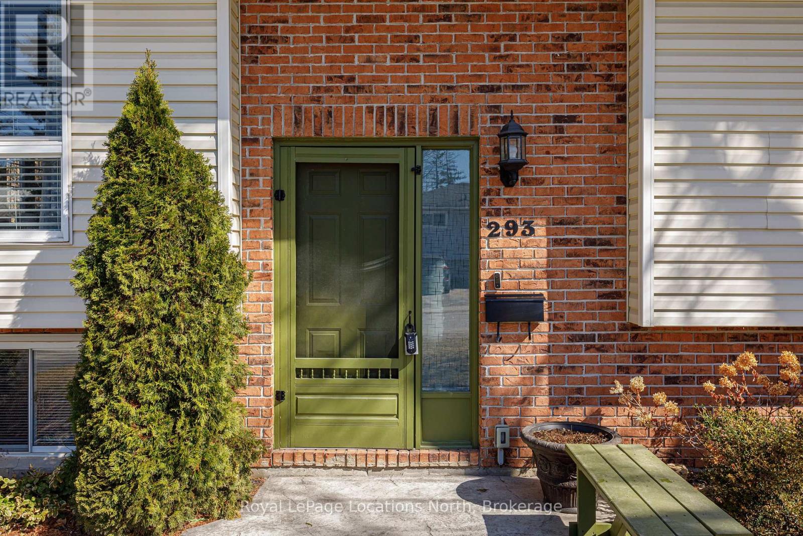 293 Robinson Street, Collingwood, Ontario  L9Y 3M4 - Photo 4 - S12254480