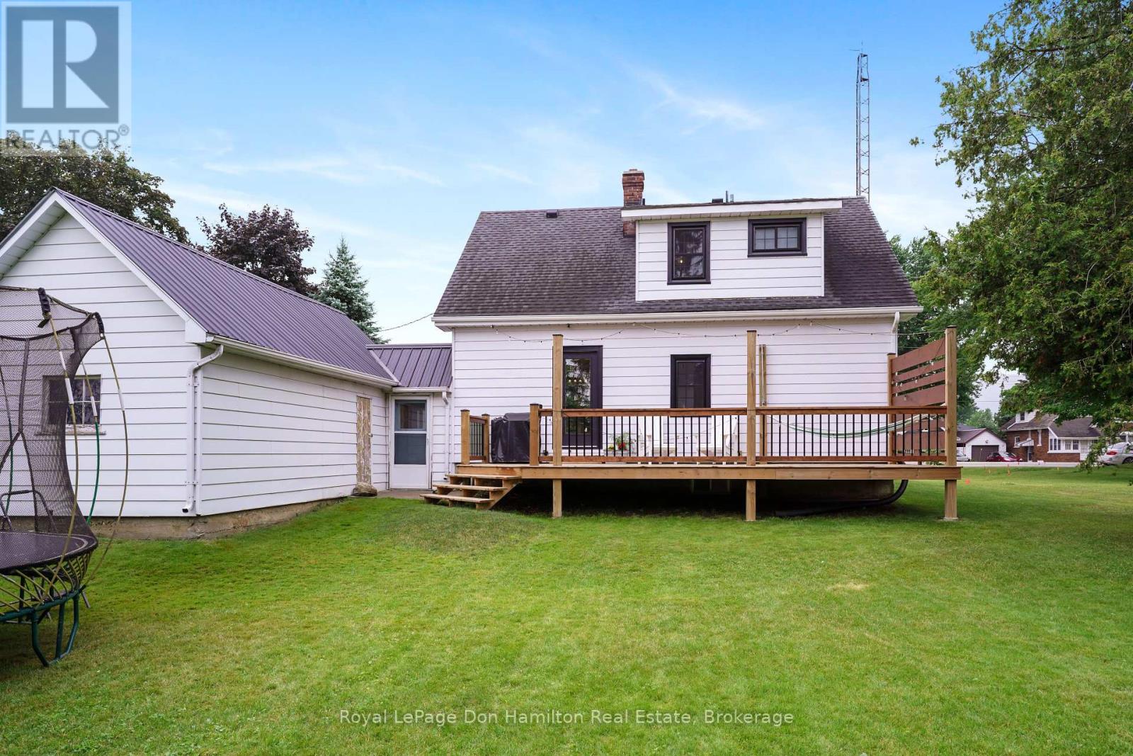 945 Main Street W, North Perth, Ontario  N4W 3L2 - Photo 36 - X12254509