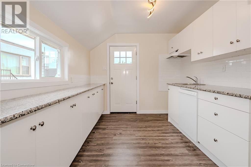 73 Albany Avenue, Hamilton, Ontario  L8H 2H4 - Photo 4 - 40746695