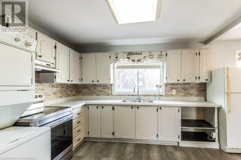 60 Elmsdale Drive Unit# 63, Kitchener, Ontario  N2E 2G4 - Photo 13 - 40746688
