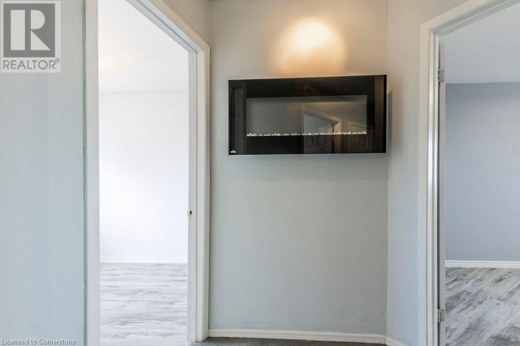 60 Elmsdale Drive Unit# 63, Kitchener, Ontario  N2E 2G4 - Photo 16 - 40746688