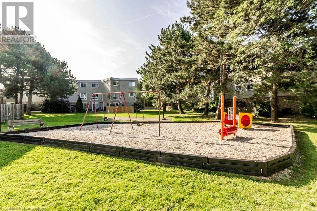 60 Elmsdale Drive Unit# 63, Kitchener, Ontario  N2E 2G4 - Photo 26 - 40746688