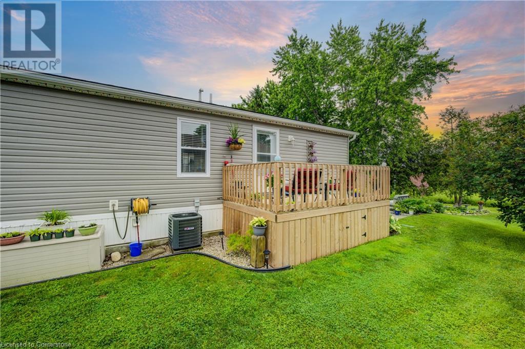 112 Meadowview Lane, Listowel, Ontario  N4W 3G8 - Photo 4 - 40746668