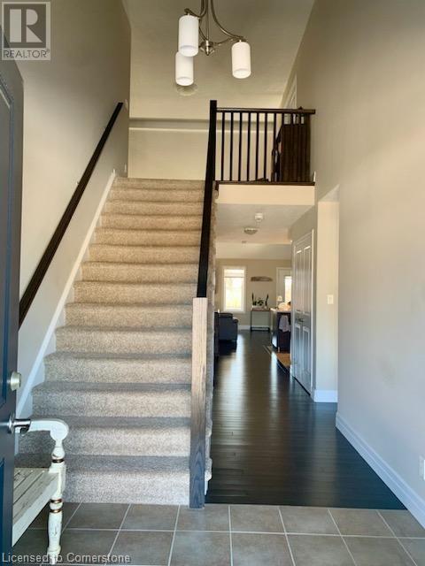 58 Bradshaw Drive, Stratford, Ontario  N5A 0E2 - Photo 4 - 40746495