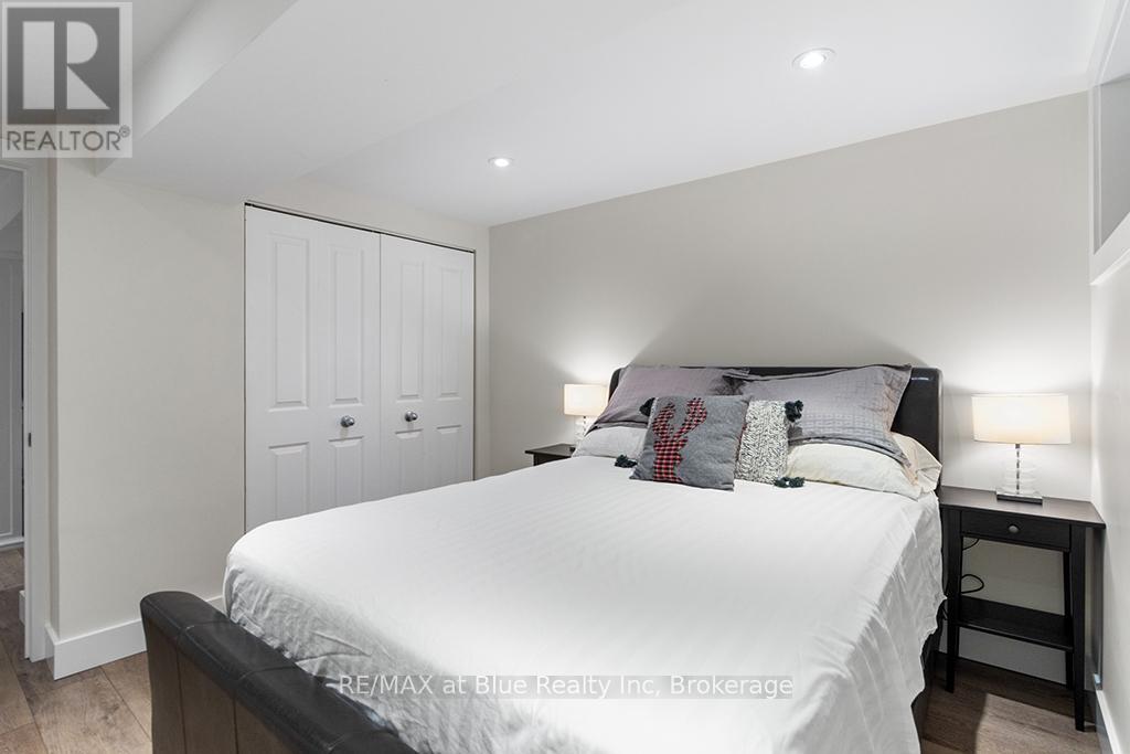 147 Carmichael Crescent, Blue Mountains, Ontario  L9Y 0R2 - Photo 42 - X12254714