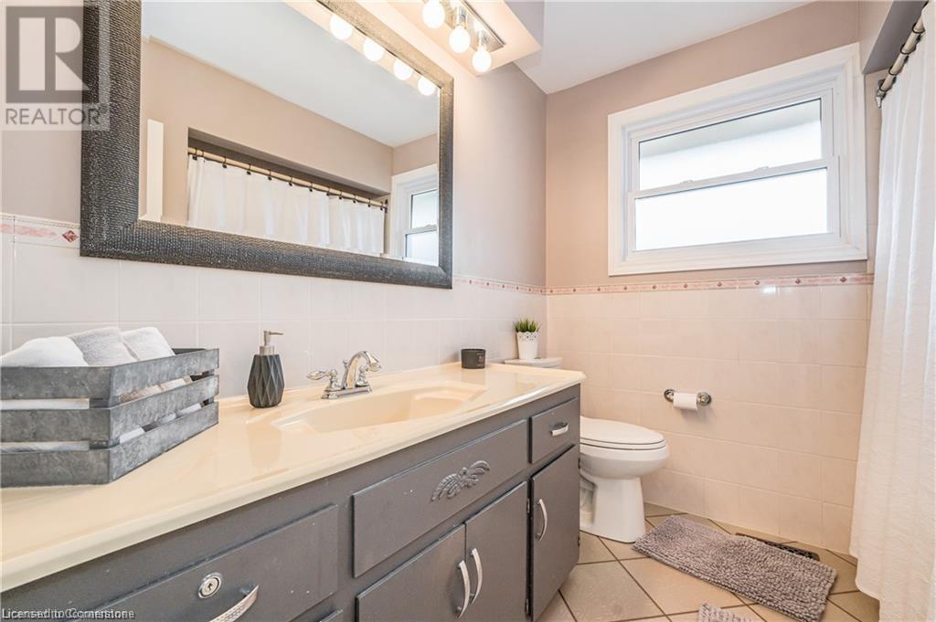 33 Fairlawn Road, Kitchener, Ontario  N2C 1X8 - Photo 26 - 40745341