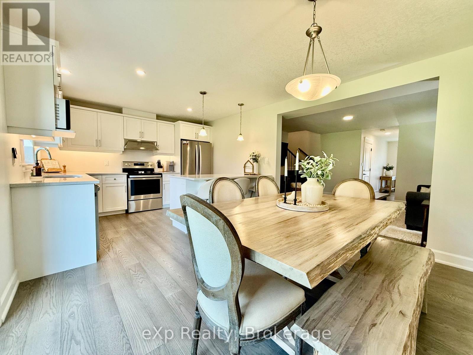 113 Second Street, Brockton, Ontario  N0G 2V0 - Photo 12 - X12254817