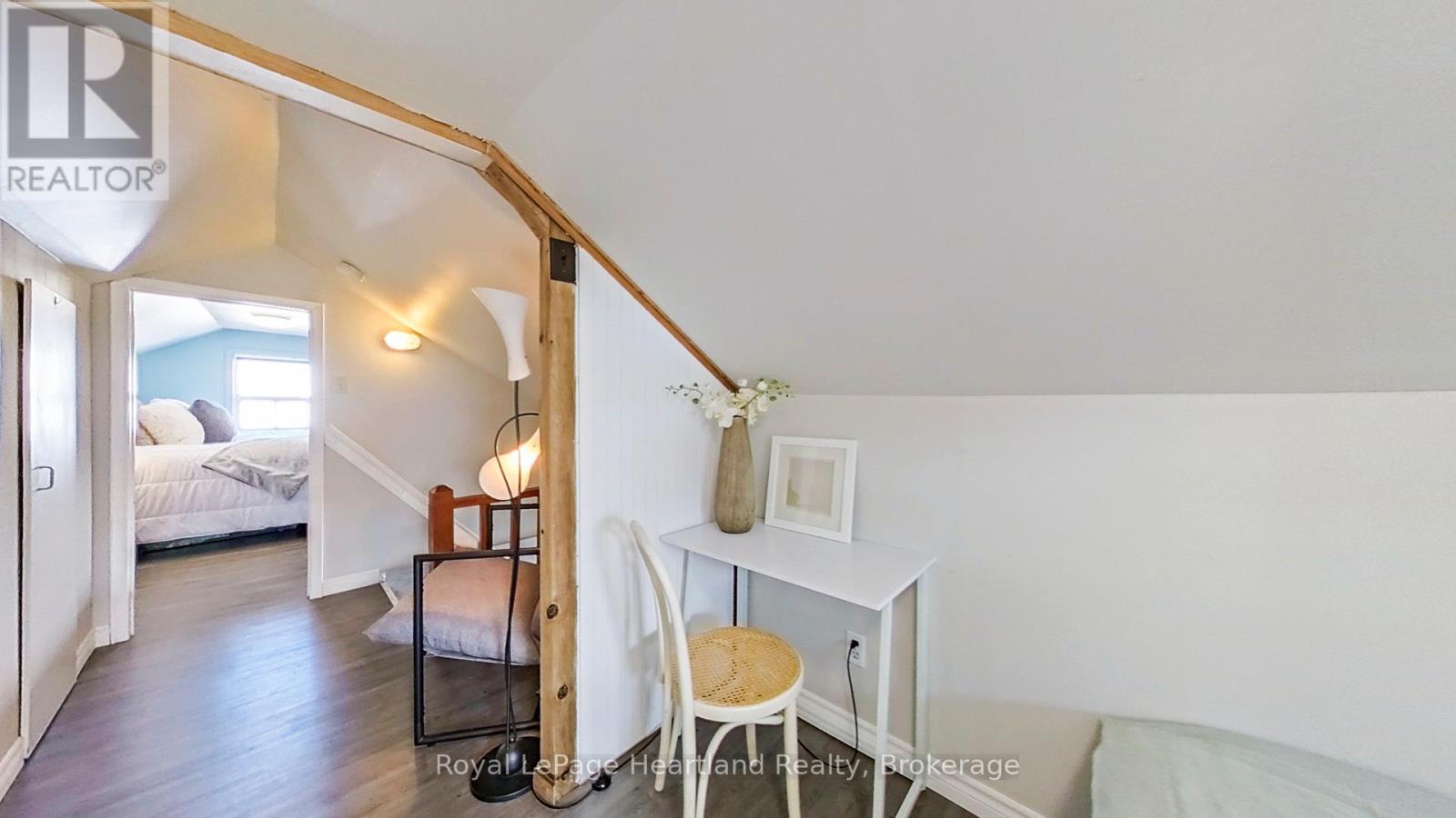 305 Mary Street, Goderich, Ontario  N7A 3B3 - Photo 20 - X12254856