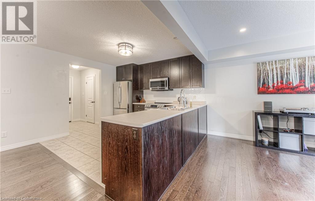 403 Moorlands Crescent, Kitchener, Ontario  N2P 0C9 - Photo 11 - 40744291