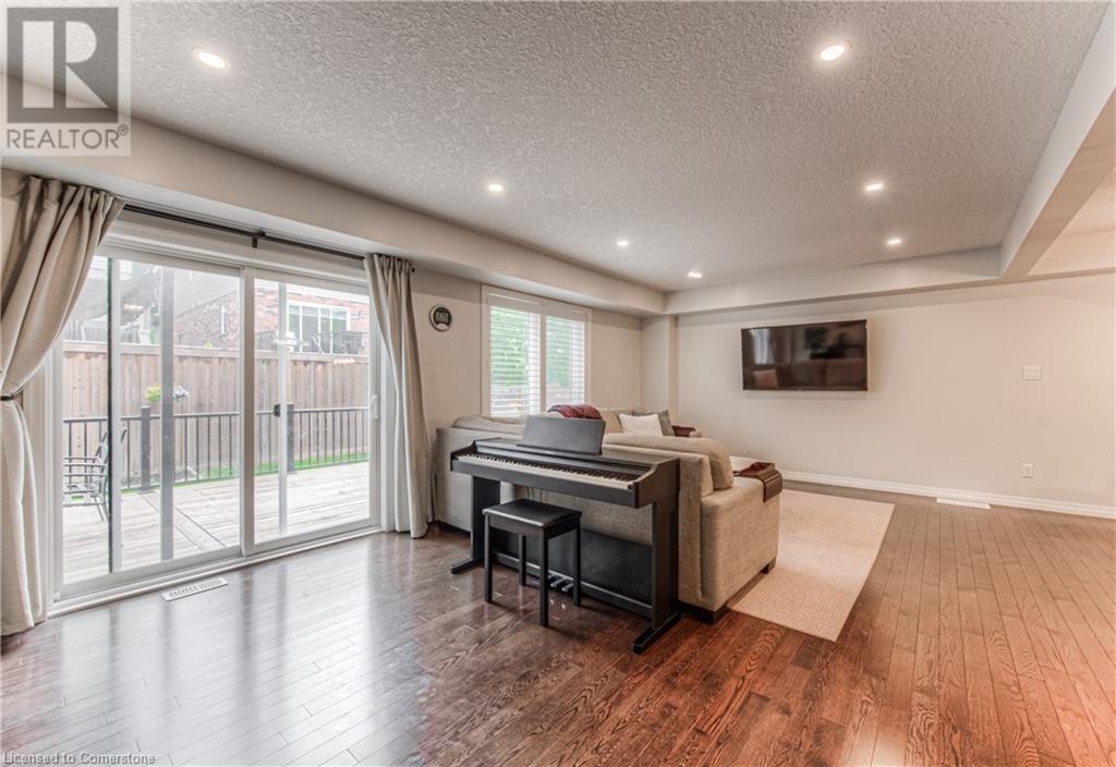 403 Moorlands Crescent, Kitchener, Ontario  N2P 0C9 - Photo 16 - 40744291