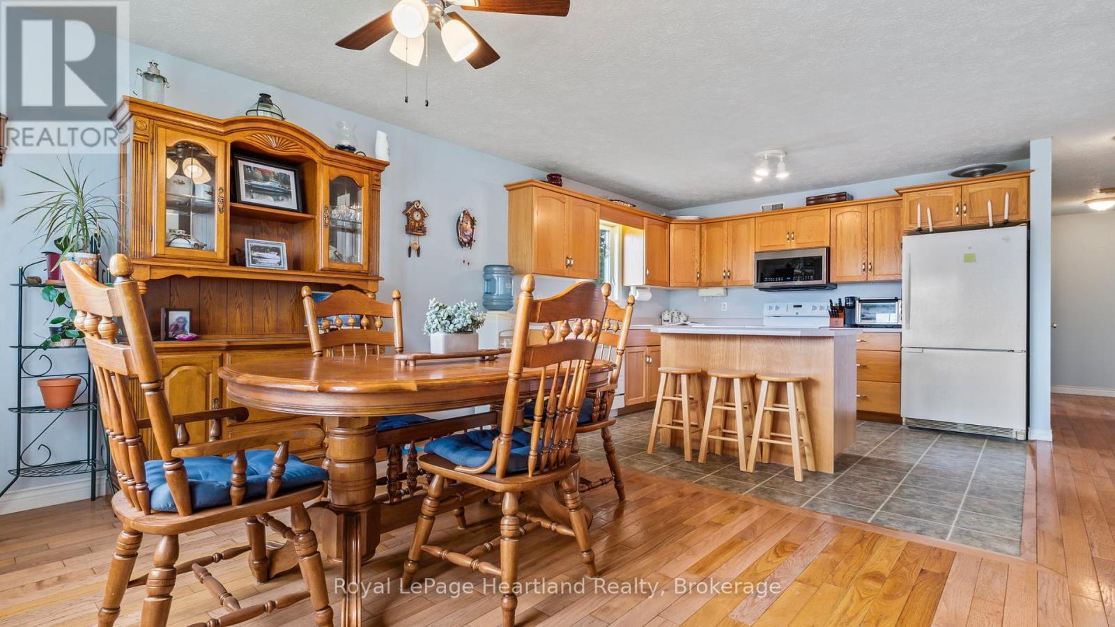 50 Mcdonald Drive, Huron East, Ontario  N0G 1H0 - Photo 14 - X12254864