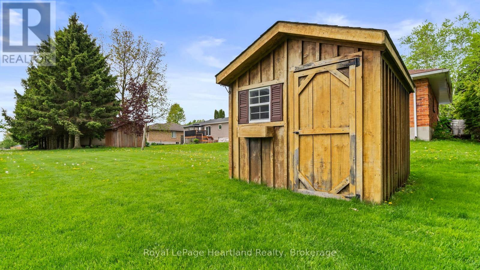 50 Mcdonald Drive, Huron East, Ontario  N0G 1H0 - Photo 34 - X12254864
