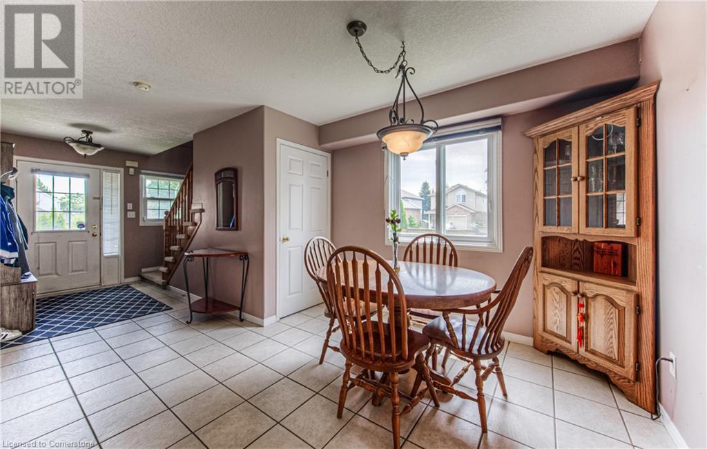 112 Milfoil Crescent, Kitchener, Ontario  N2E 3L3 - Photo 7 - 40746770
