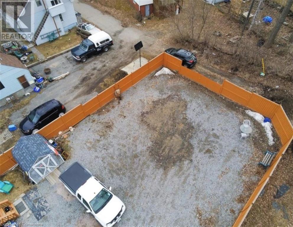 163 Kathleen Street, Sudbury, Ontario  P3C 2L7 - Photo 2 - 40743024