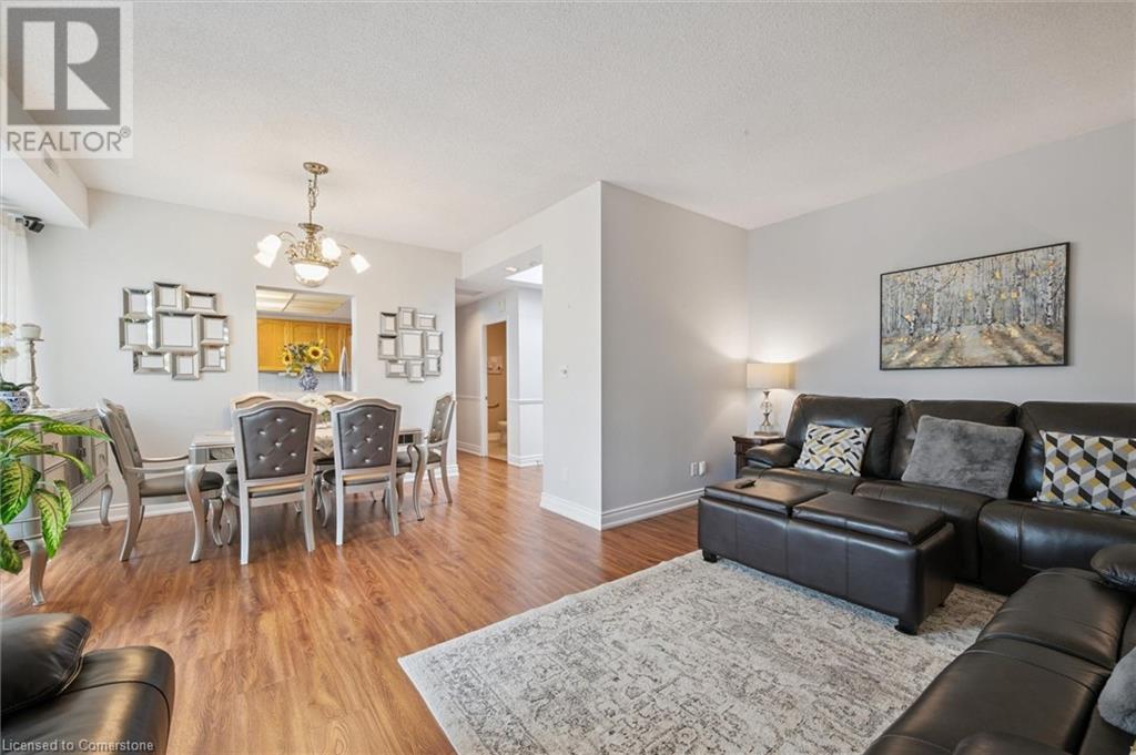 3267 King Street E Unit# Ph6, Kitchener, Ontario  N2A 4A4 - Photo 12 - 40746286