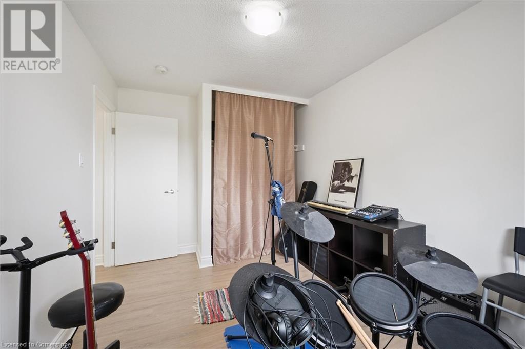 320 Bluevale Street N Unit# A, Waterloo, Ontario  N2J 4G3 - Photo 13 - 40744446