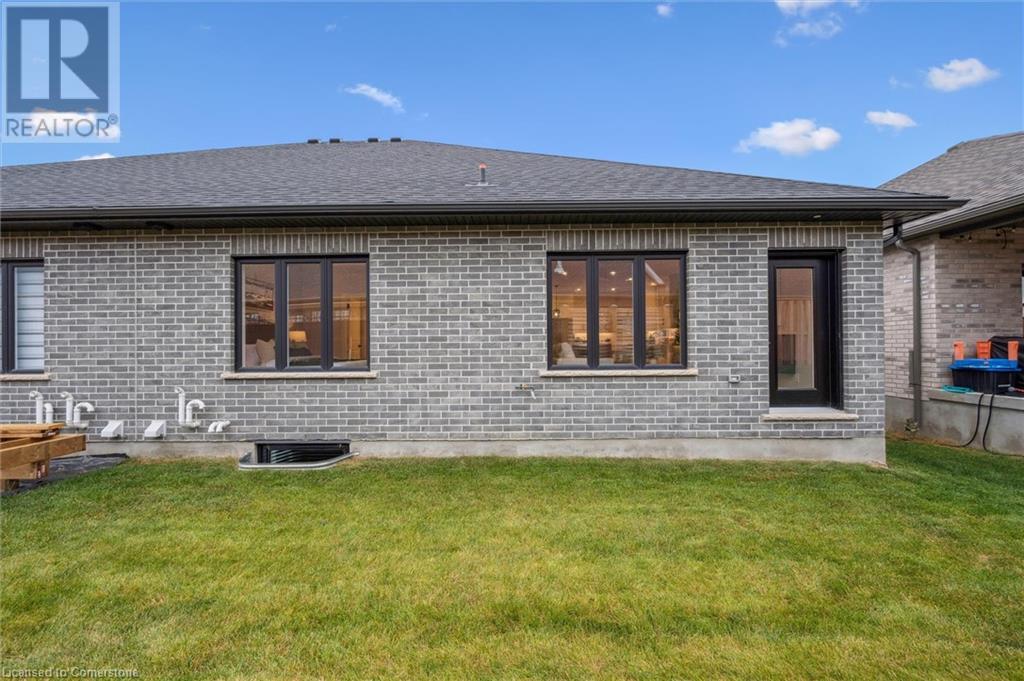 102 South Parkwood Boulevard, Elmira, Ontario  N3B 0E6 - Photo 34 - 40742052