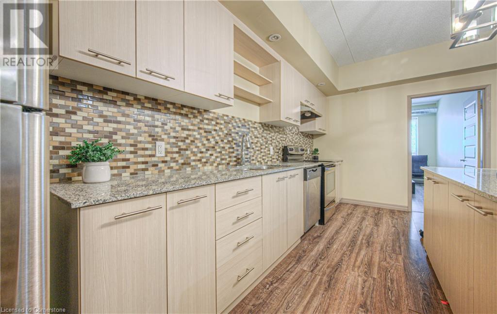 8 Hickory Street W Unit# 302, Waterloo, Ontario  N2L 3H6 - Photo 13 - 40746326