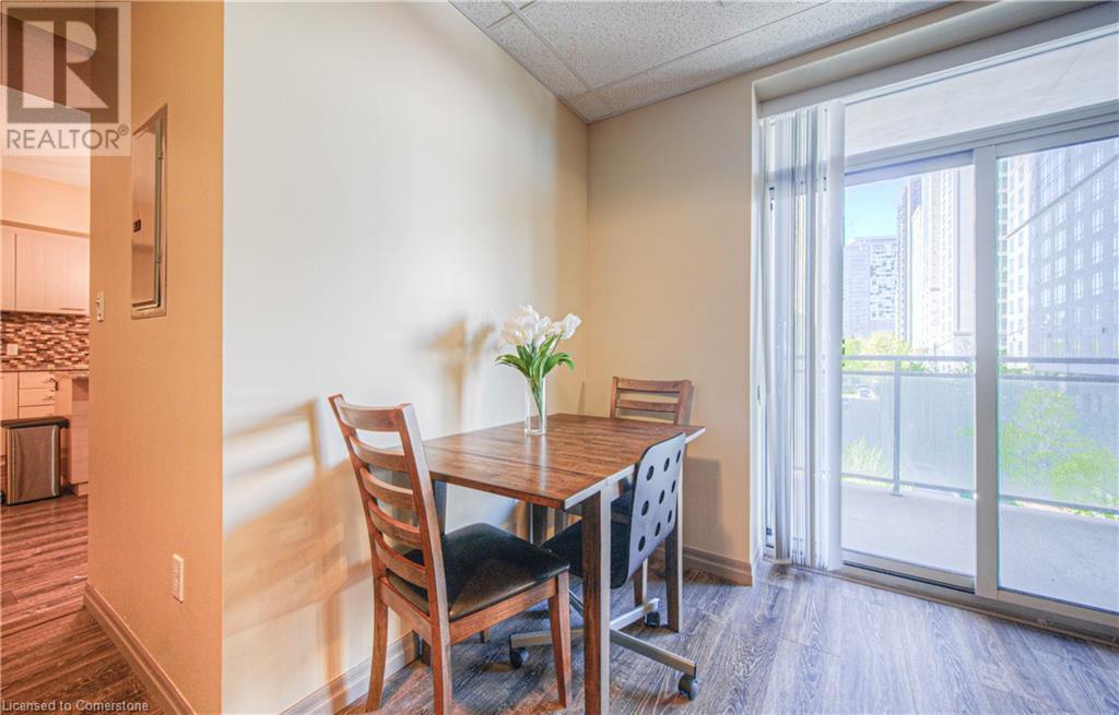 8 Hickory Street W Unit# 302, Waterloo, Ontario  N2L 3H6 - Photo 19 - 40746326