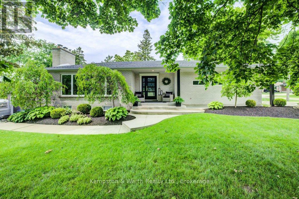 34 Jackson Crescent, North Perth, Ontario  N4W 1K3 - Photo 2 - X12255114