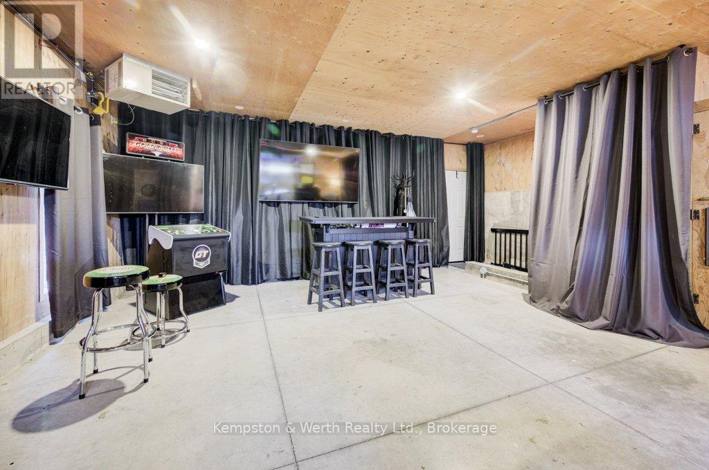 34 Jackson Crescent, North Perth, Ontario  N4W 1K3 - Photo 38 - X12255114