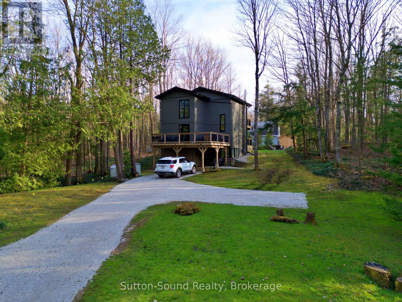 134 LAKEVIEW DRIVE, Georgian Bluffs, Ontario