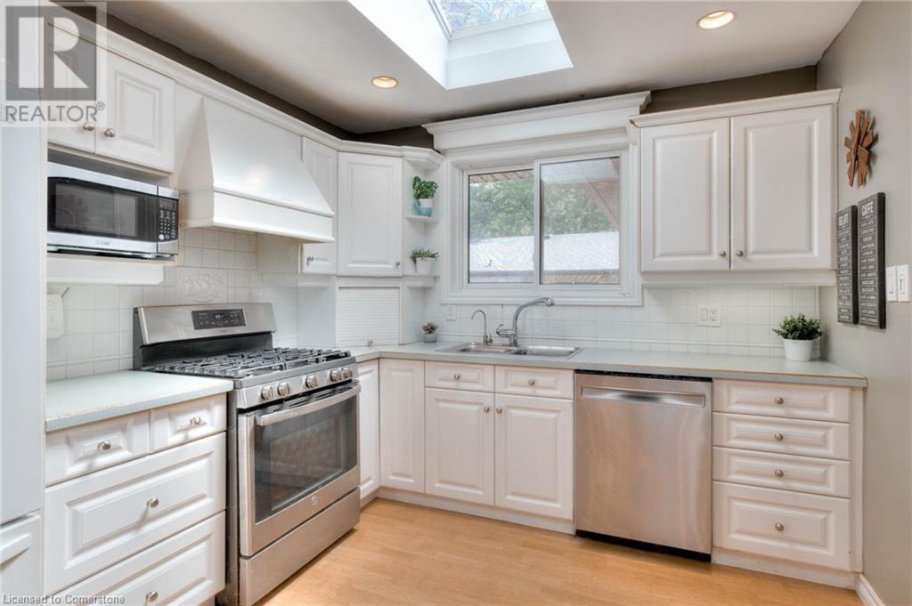 515 Twin Oaks Crescent, Waterloo, Ontario  N2L 4R9 - Photo 15 - 40746706